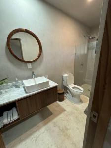 Jungle PH Private Rooftop & Plunge Pool AC WIFI