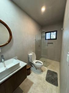 Jungle PH Private Rooftop & Plunge Pool AC WIFI