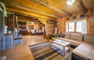 Awesome Home In Donja Stubica 