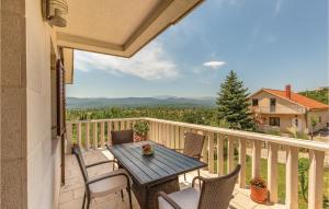 Stunning Home In Imotski With Kitchen 