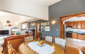 Holiday Home Imotski With Outdoor Swimming Pool 320