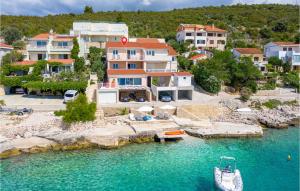 Apartment Kamelicina Iii