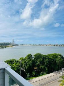 Apartamento duplex cobertura 3 quartos próximo a praia