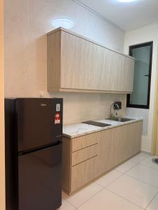 E LIFE D Summit Residences 1315 Wifi Netflix