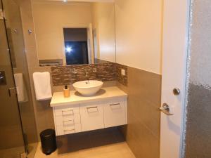 Tulka Waterfront Holiday Home