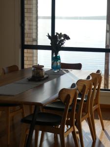 Tulka Waterfront Holiday Home