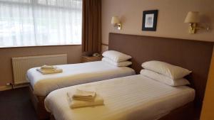 Twin Room room in Abbotsford Hotel