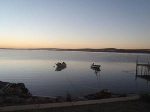 Tulka Waterfront Holiday Home