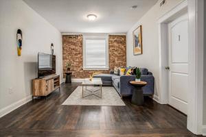 Oasis Midtown KC- 2 Bedroom Apt