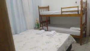 Casa B Central Simples e confortável - Todos os Santos