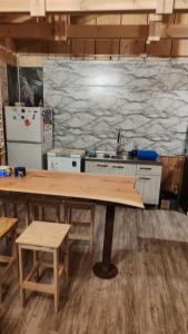 Comoda cabaña en segundo piso