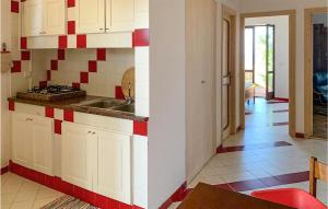 Awesome Apartment In Donnalucata