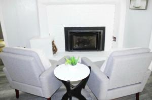 Beautiful Home & Pool - 4hvězdičkové hotely ve městě Fresno