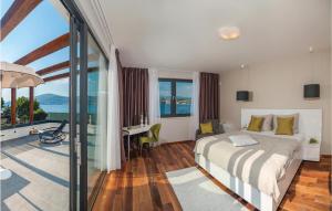 Awesome Home In Okrug Gornji With Sauna