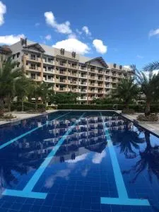 Two Bedroom with Balcony 70sqm -Pasig - Манила