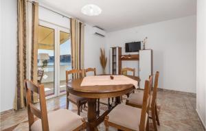 Stunning Apartment In Stara Novalja 