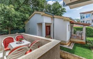 Nice Apartment In Porec With Wifi 