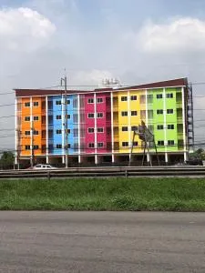 S9 Hotel Samutsakhon เอสไนน์โฮเทล สมุทรสาคร - Ban Mo Kaeng Taek