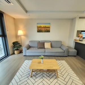10 minutes from the airport, central Jeju Nohyeong-dong, 3 rooms, 3 beds, 2 bathrooms