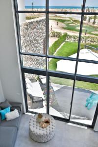 Beachfront Spacious Somabay Loft