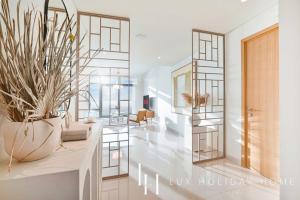 LUX The ULTRA Luxury Palm Dubai Eye View Suite