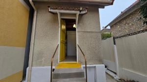 Appartements Mini Studio Dore 10m2 : Appartement 1 Chambre