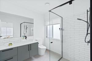 Belle Escapes Mer-Sea