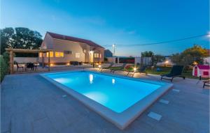 Beautiful Home In Biograd Na Moru