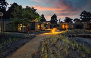 Awesome Stacaravan In Callantsoog