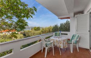 Awesome Apartment In Punat With Wifi