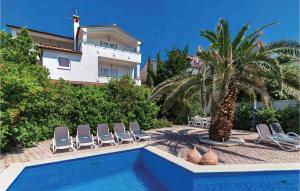 Gorgeous Apartment In Pula With Wifi 