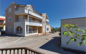 Two-Bedroom Apartment In Vodice