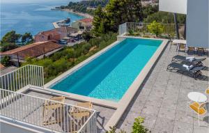 Nice Home In Brela With Wifi