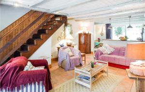 Nice Home In Saint-Martin-De-Ré