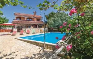 Lovely Home In Vodnjan - Marana