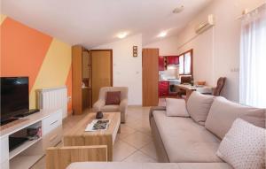 Lovely Home In Vodnjan 