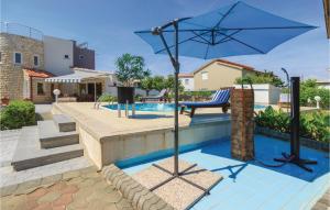 Beautiful Home In Vir With Wifi