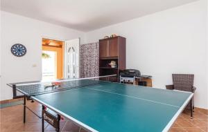 2 Bedroom Cozy Apartment In Icici