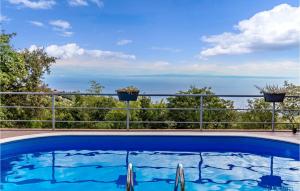 2 Bedroom Cozy Apartment In Icici