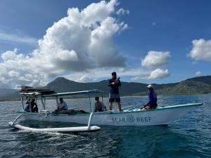 Scar Reef Resort - Beachfront Paradise HALF BOARD or NIGHT STAY