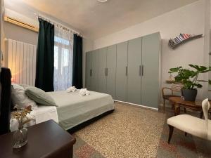 Middle Bridge Apartment
