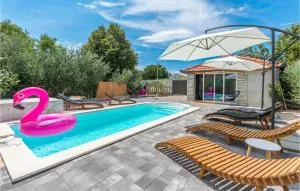 Lovely Apartment In Polaca With Wifi - Nadin