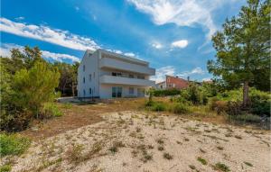 Nice Apartment In Bibinje With Wifi