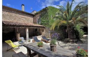 Lovely Home In La Batie Rolland