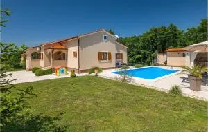 Villa Bozac - 卡布鲁尼齐