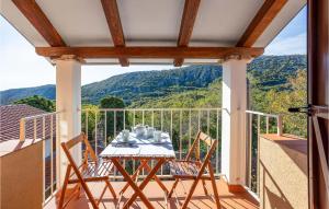 Cozy Apartment In Bribir With Kitchen