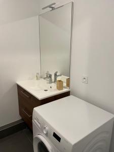 Appartements Appartement cosy, proche transports Paris : Appartement 1 Chambre