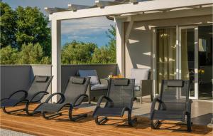 Pet Friendly Home In Barban 
