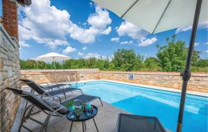 Stunning Home In Lovrecica With Wifi 