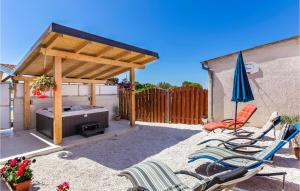 Amazing Apartment In Vodnjan With Wifi 